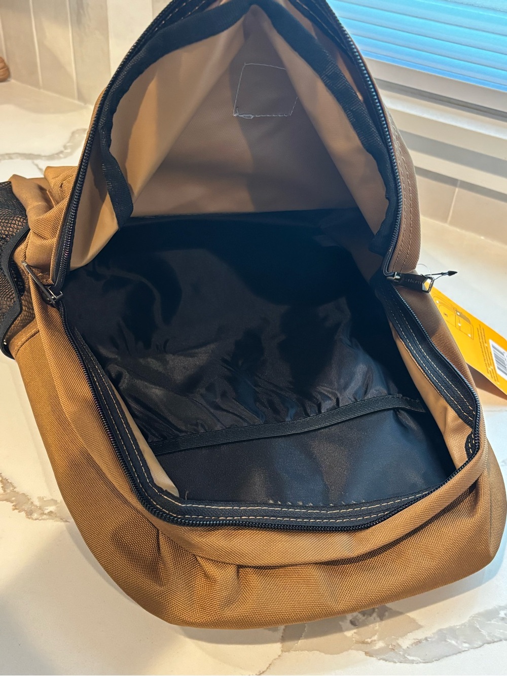 Carhartt brown backpack - Picture 6 of 9